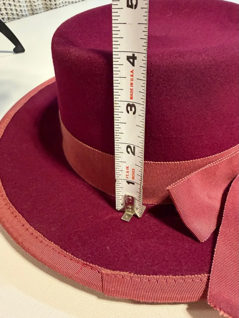 VINTAGE raspberry wool bowler hat grosgrain ribbon bow MCM 50s 60s church ladys - Picture 9 of 11